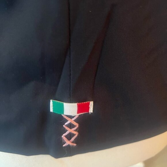 Ericot Chic Italian Blazer - Picture 8 of 16